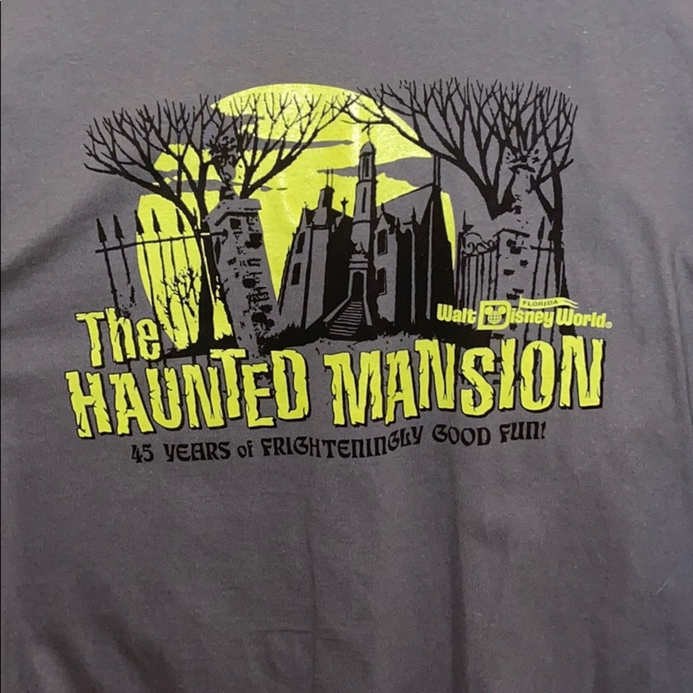 NWOT Men’s Disney Haunted Mansion Short Sleeve